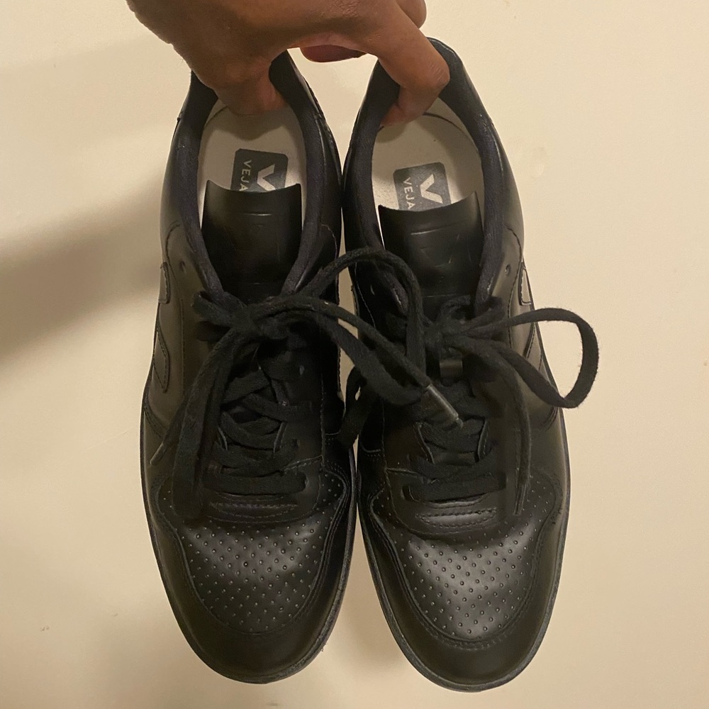 Men's V-10 Bastille Vegan Leather Sneakers - Picture 1 of 5
